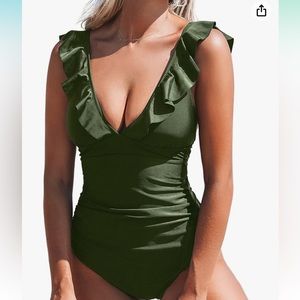 CUPSHE Women's Ruffled One Piece Swimsuit V Neck Lace Up